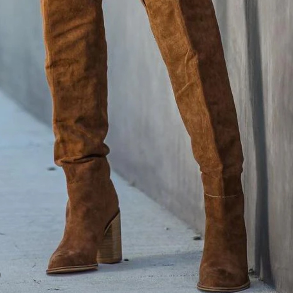 ✨ Dolce Vita ✨ Brown suede over the knee boots size 7